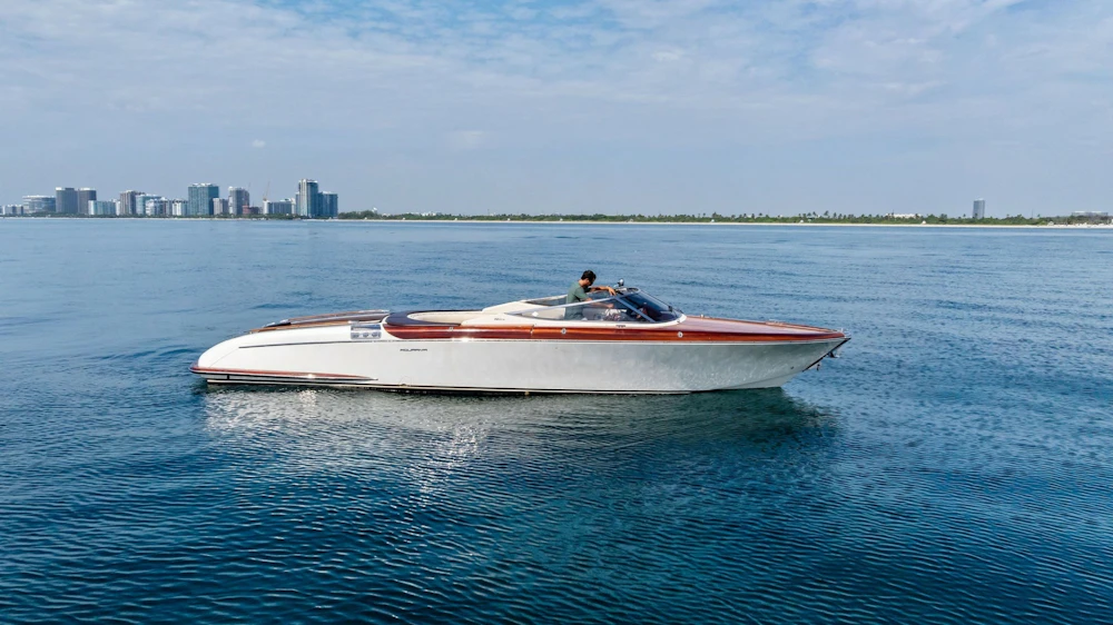 Riva Aquariva Yacht For Sale