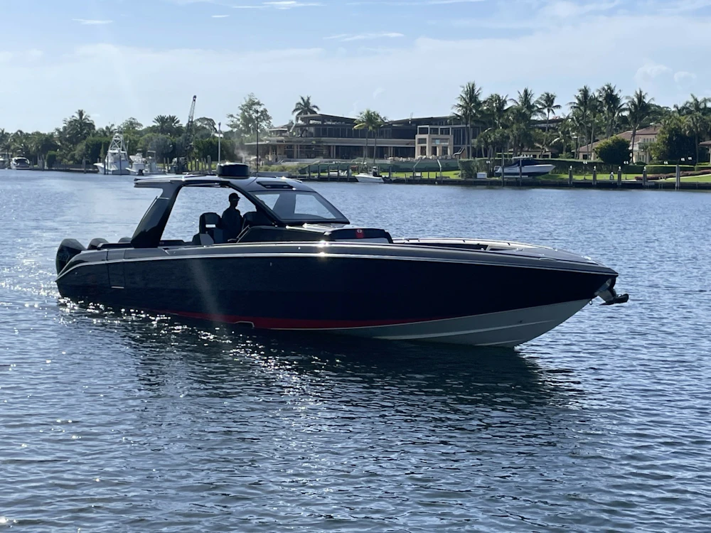Cigarette 41 Nighthawk Yacht For Sale