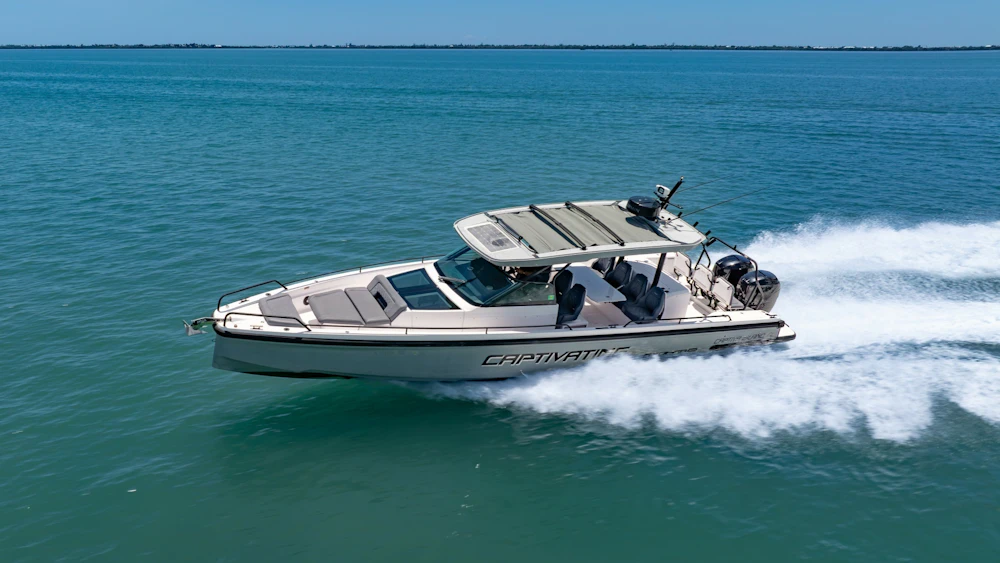 Axopar 37 Yacht For Sale
