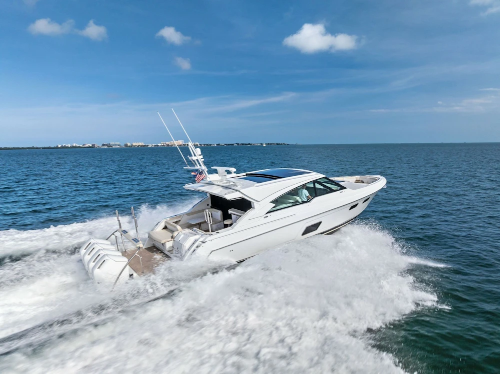 Formula 500 Super Sport Crossover Yacht For Sale