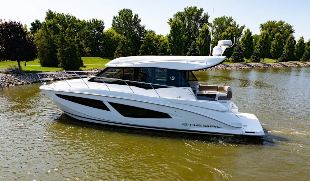 Regal 42 Grand Coupe Yacht For Sale
