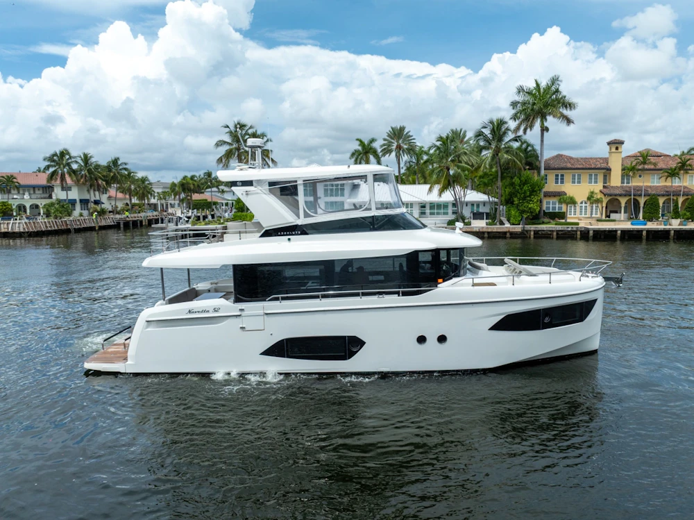 Absolute Navetta 52 Yacht For Sale
