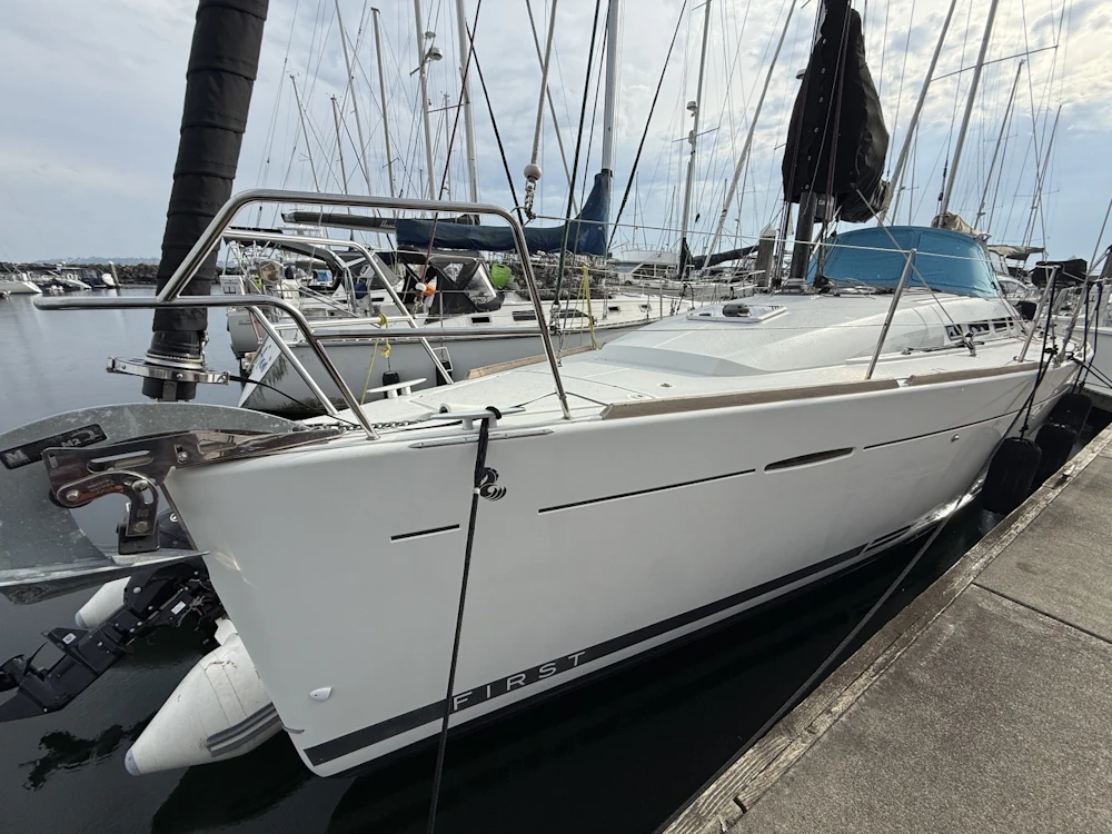 Beneteau First 35-2 Carbon Edition Yacht For Sale