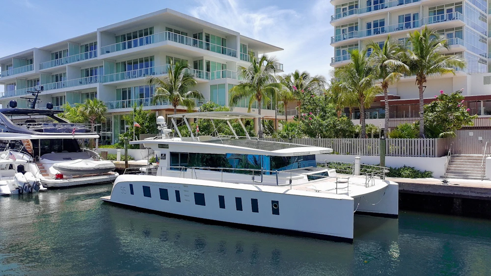 Silent-Yachts  Yacht For Sale