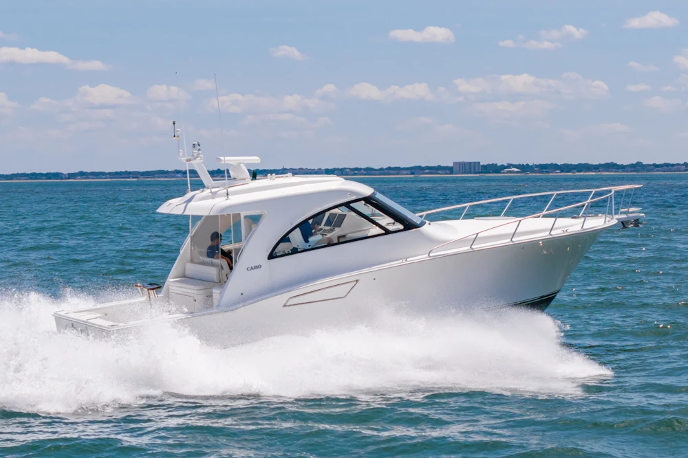 Cabo 40 Hardtop Express Yacht For Sale