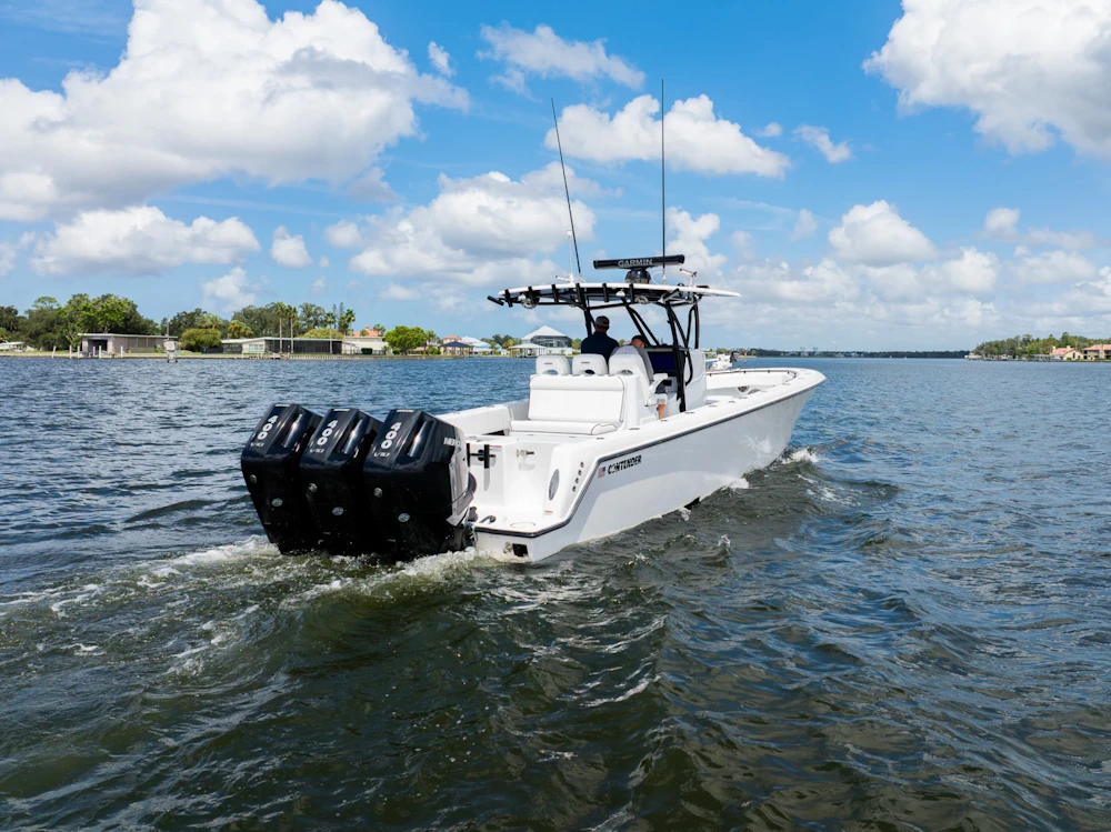 Contender ST Yacht For Sale