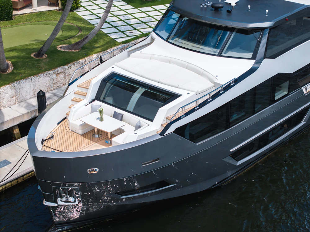 Ocean Alexander 27R Yacht For Sale