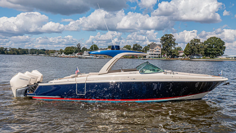Chris-Craft Launch 35 GT Yacht For Sale
