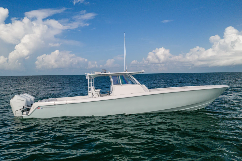 Contender FA Yacht For Sale