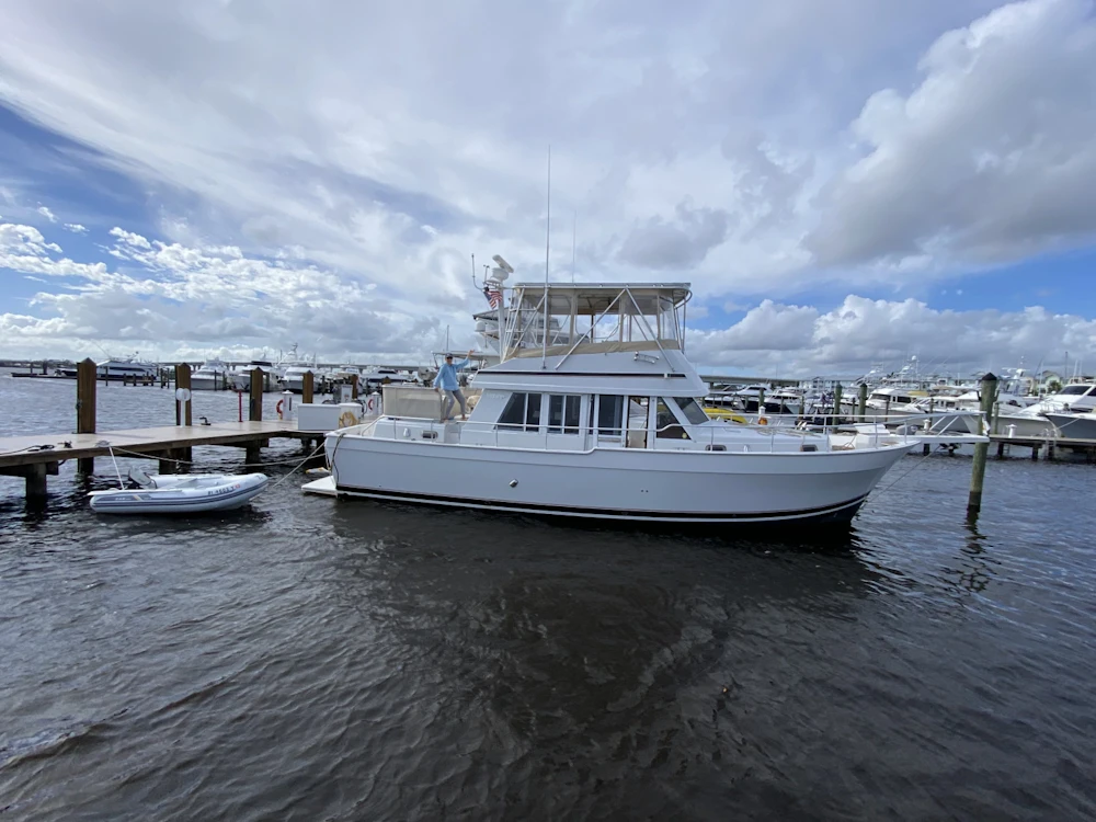 Mainship 430 Yacht For Sale