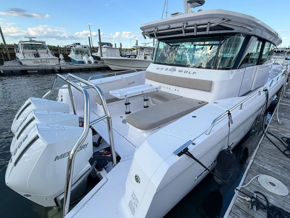 Axopar  Yacht For Sale