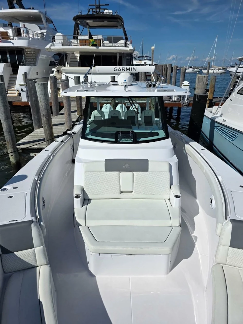 Bertram 39 CC Yacht For Sale