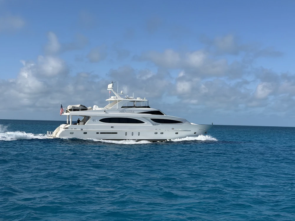 Hargrave Raised Piolthouse Yacht For Sale