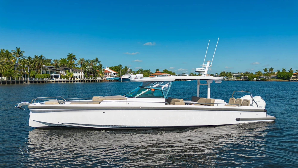 Axopar Sun Top Yacht For Sale