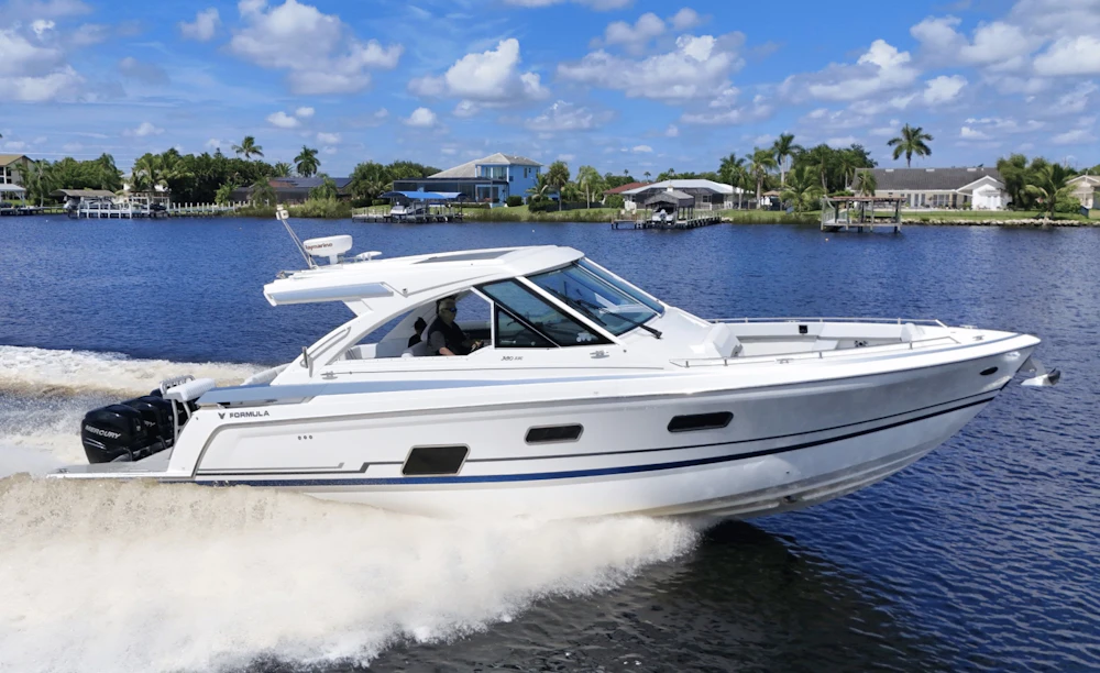 Formula 38 Super Sport Crossover Yacht For Sale
