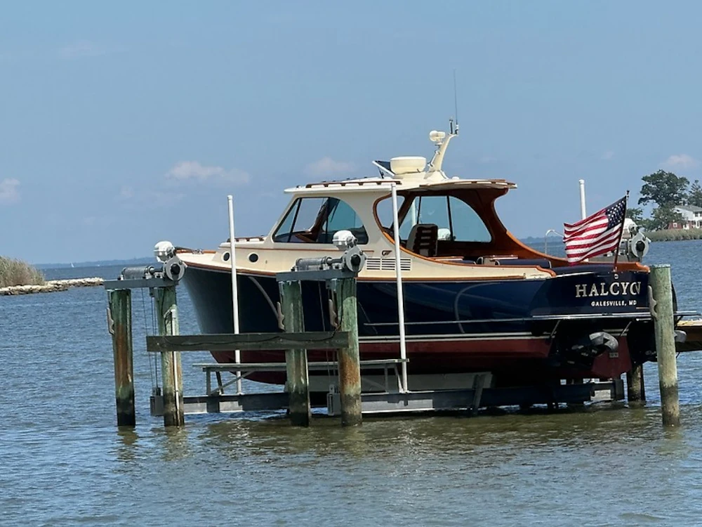 Hinckley Talaria 34 Yacht For Sale