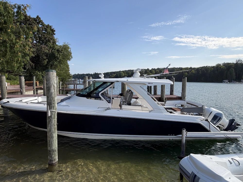 Tiara Yachts 38 LS Yacht For Sale