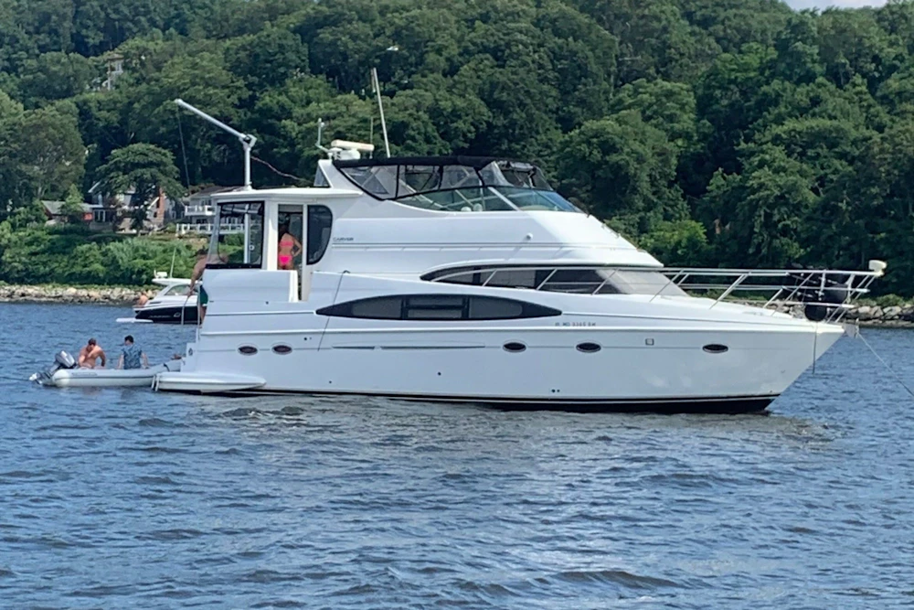 Carver  Yacht For Sale