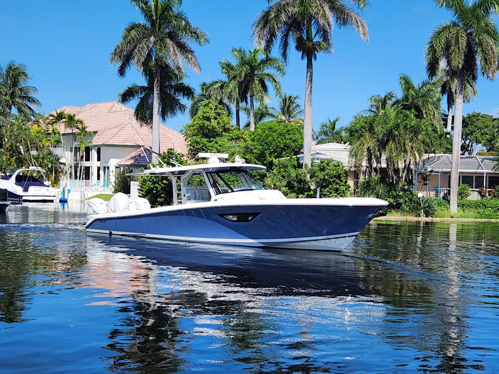 Pursuit S 428 Sport Yacht For Sale
