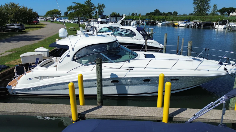 Sea Ray 420 Sundancer Yacht For Sale
