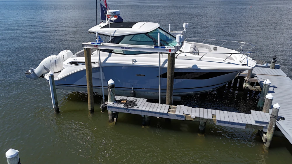 Sea Ray 320 Sundancer Yacht For Sale