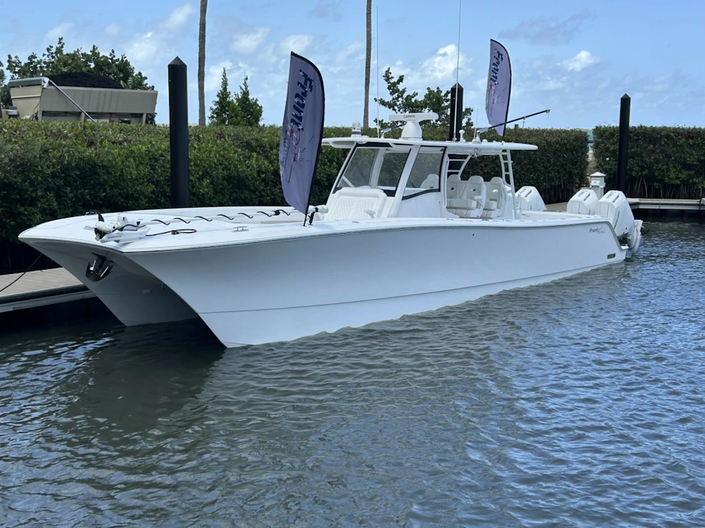 Front Runner 43 Yacht For Sale