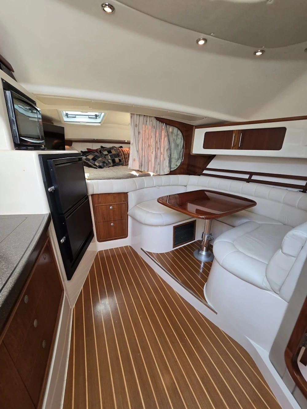 Grady-White 360 Express Yacht For Sale