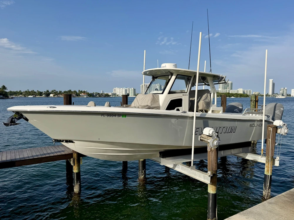 Solace 345CC Yacht For Sale