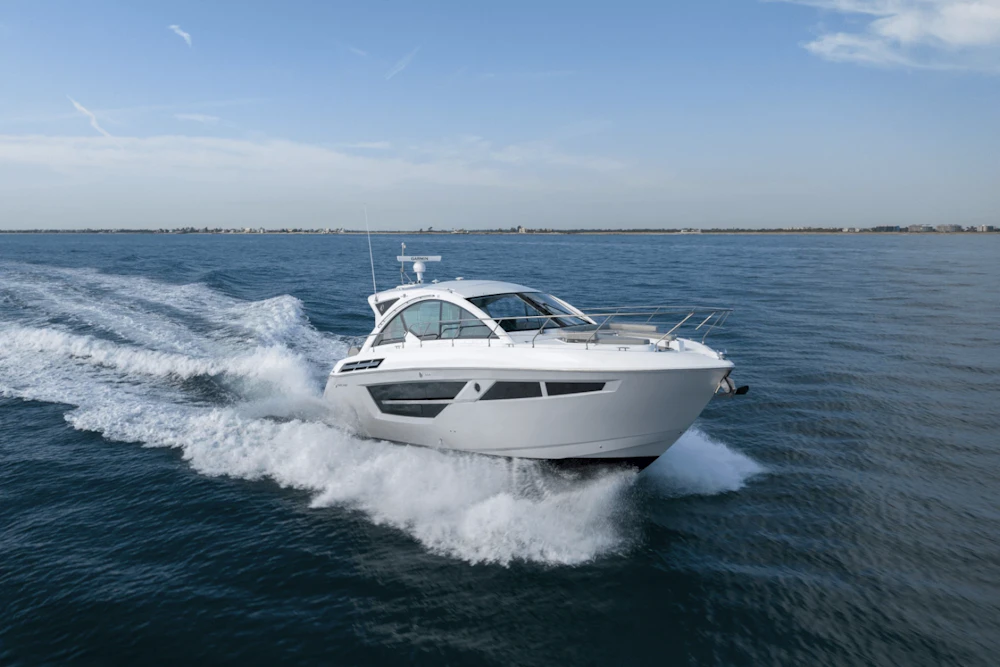 Cruisers Yachts 50 Cantius Yacht For Sale