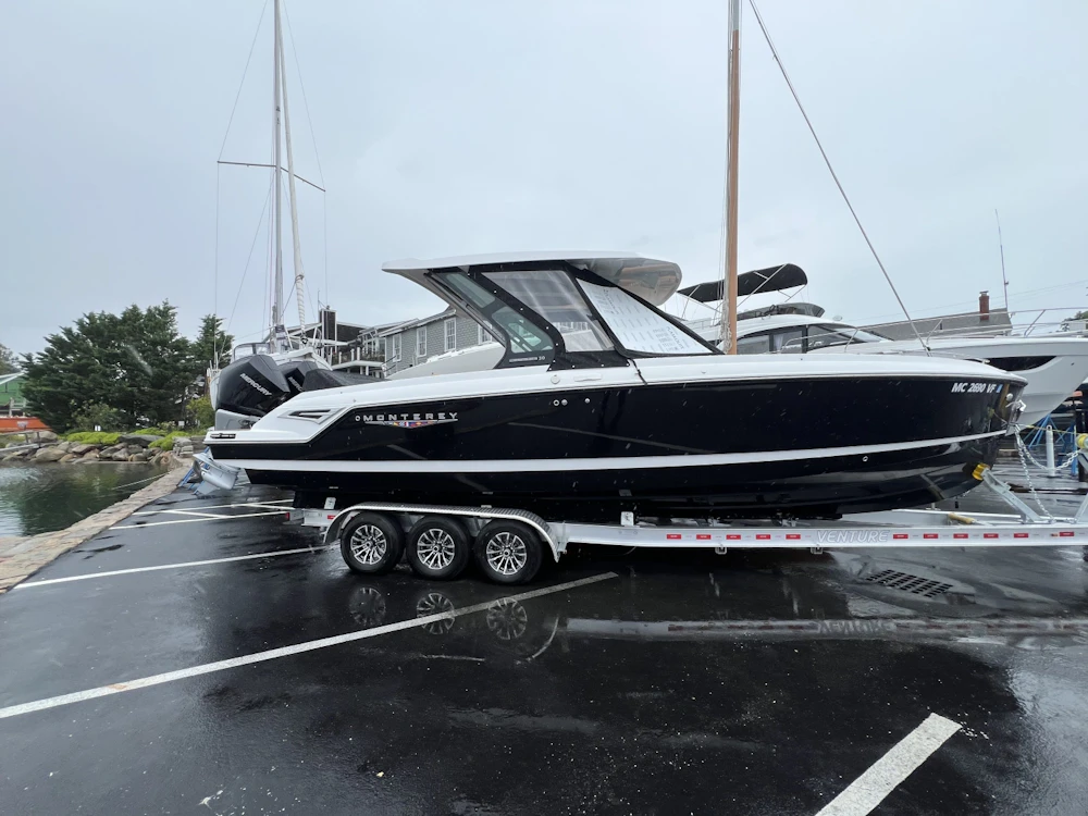 Monterey 30 Elite OB Yacht For Sale