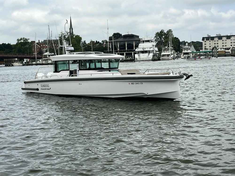 Axopar 37 XC Cross Cabin Yacht For Sale