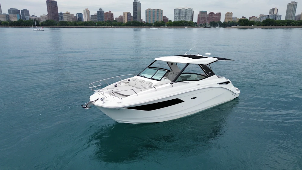 Sea Ray Sundancer 320 Yacht For Sale
