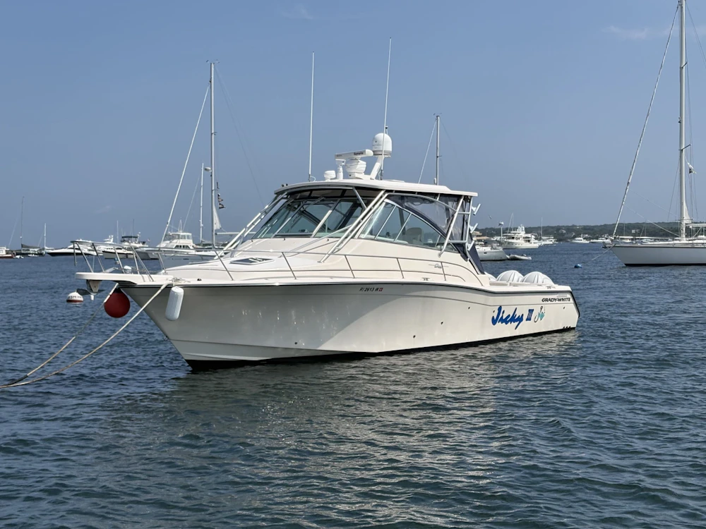 Grady-White 365 Express Yacht For Sale
