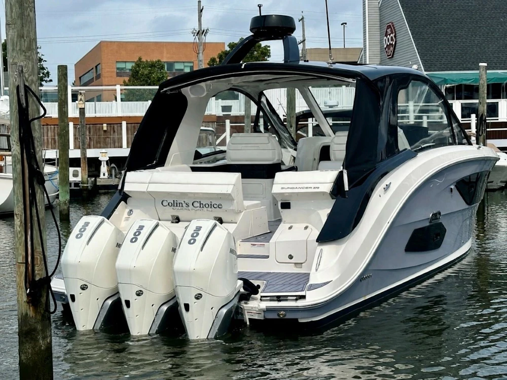 Sea Ray 37 Sundancer 370 OB Yacht For Sale