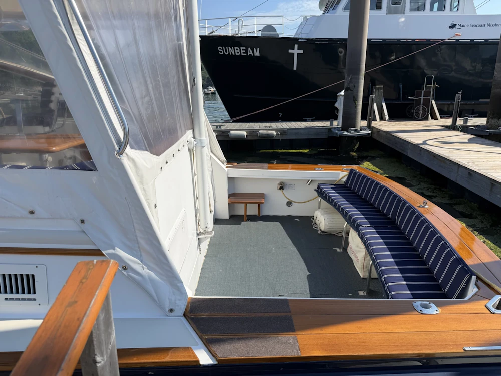 Little Harbor Whisper Jet Yacht For Sale