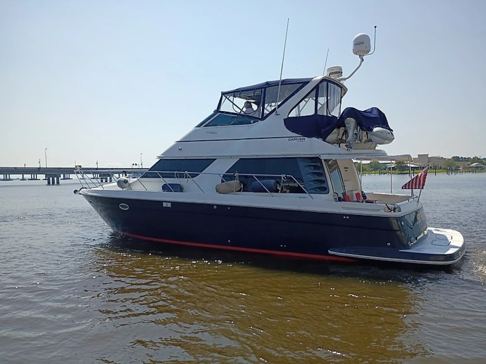 Carver 450 Voyager Pilothouse Yacht For Sale