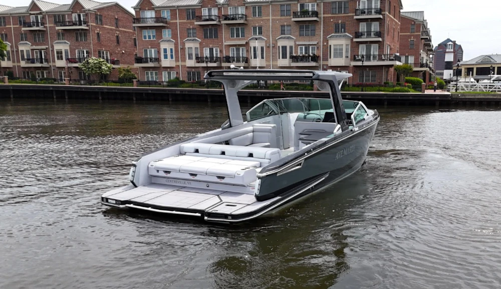 Aviara AV 32 Yacht For Sale