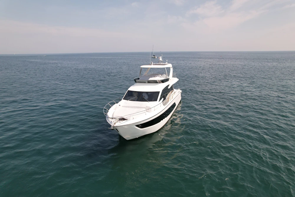 Absolute 62 Fly Yacht For Sale
