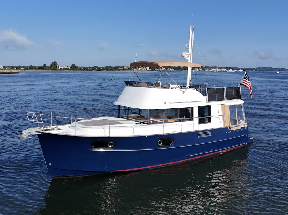 Beneteau Swift Trawler 44 Yacht For Sale