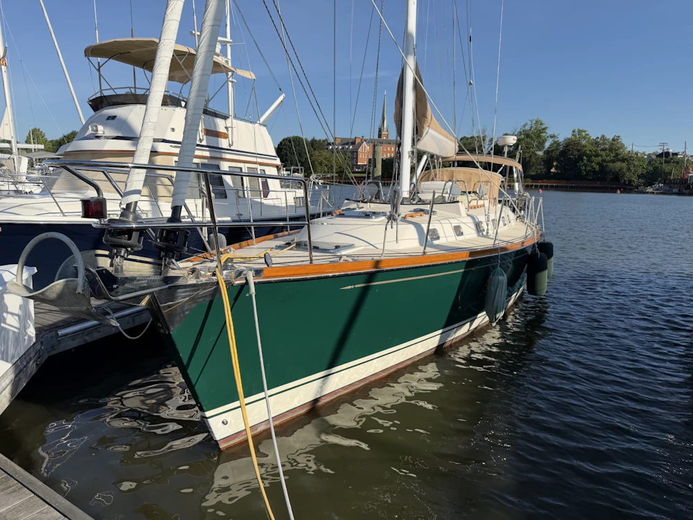 Tartan 4300 Yacht For Sale