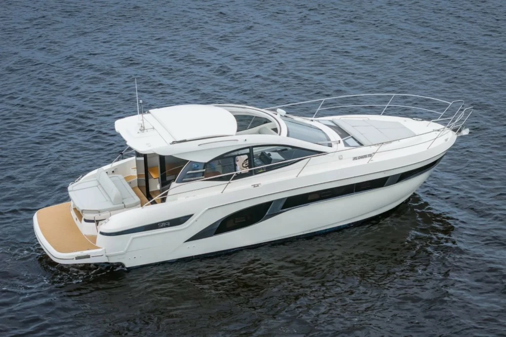 Bavaria SR 41 Coupe Yacht For Sale