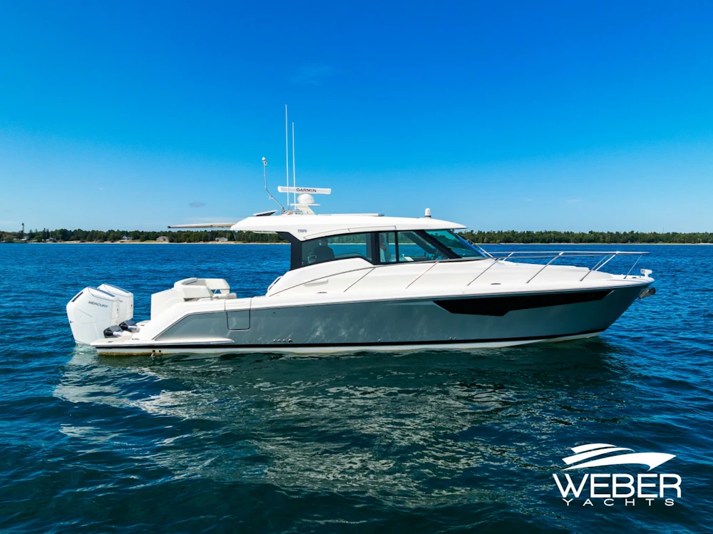 Tiara Yachts  Yacht For Sale