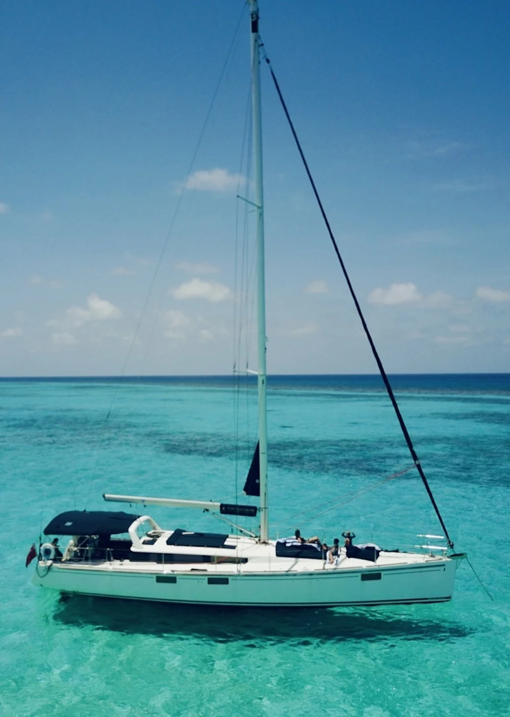 Beneteau SENSE 55 Yacht For Sale