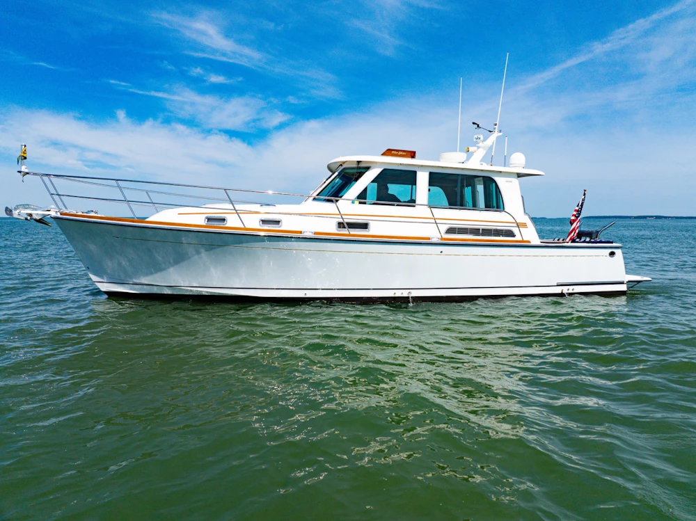 Sabre 40 Sedan Yacht For Sale