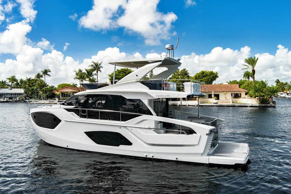 Absolute 52 Fly Yacht For Sale