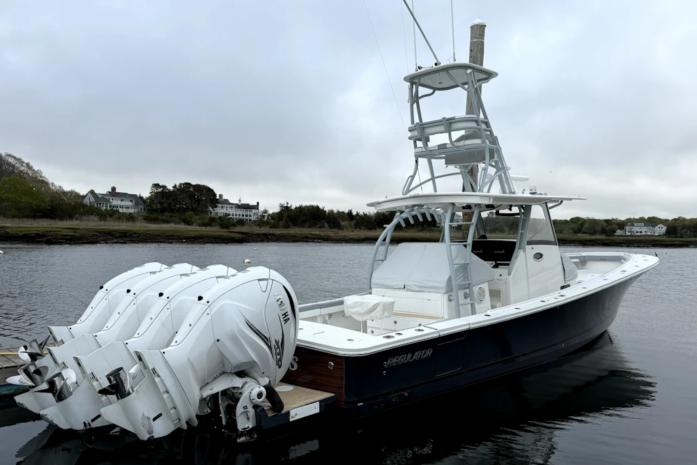 Regulator 41 Yacht For Sale