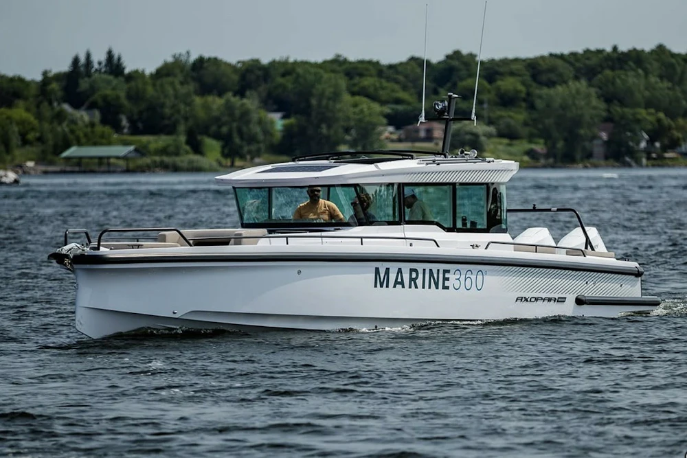Axopar 37 XC Cross Cabin Yacht For Sale