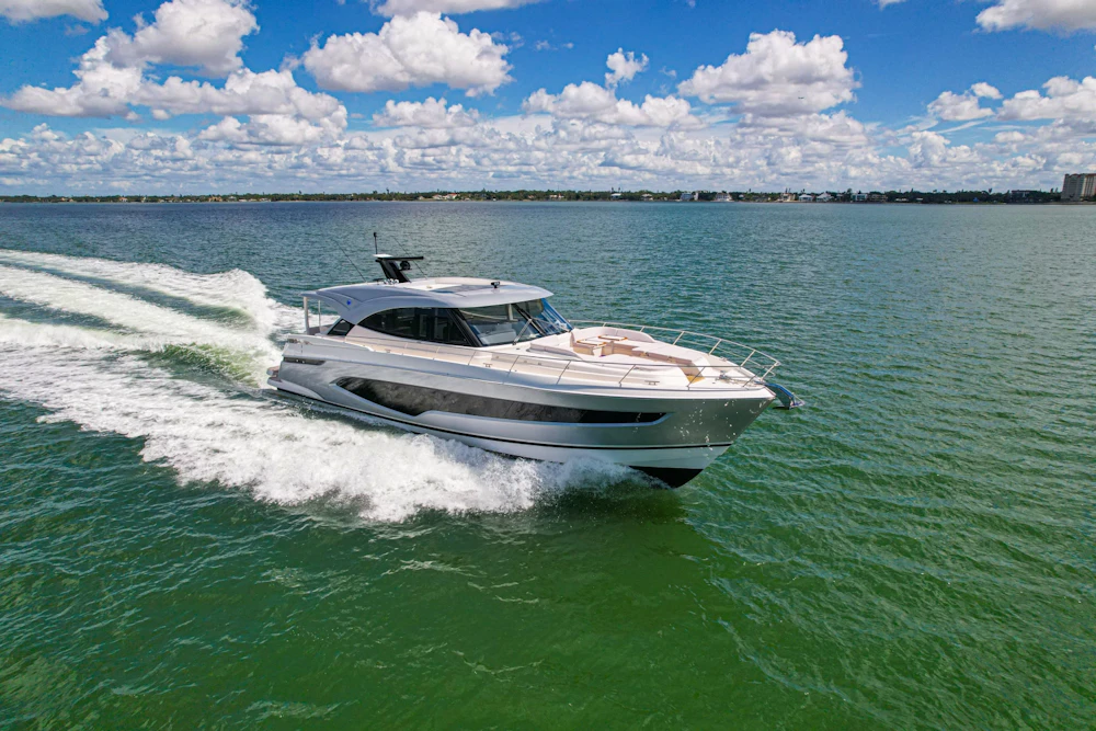 Riviera 6800 Sport Yacht Platinum Edition Yacht For Sale
