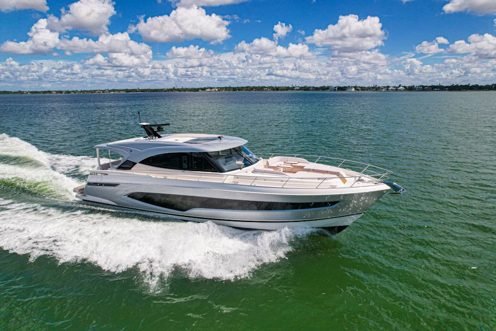 Riviera 6800 Sport Yacht Platinum Edition Yacht For Sale