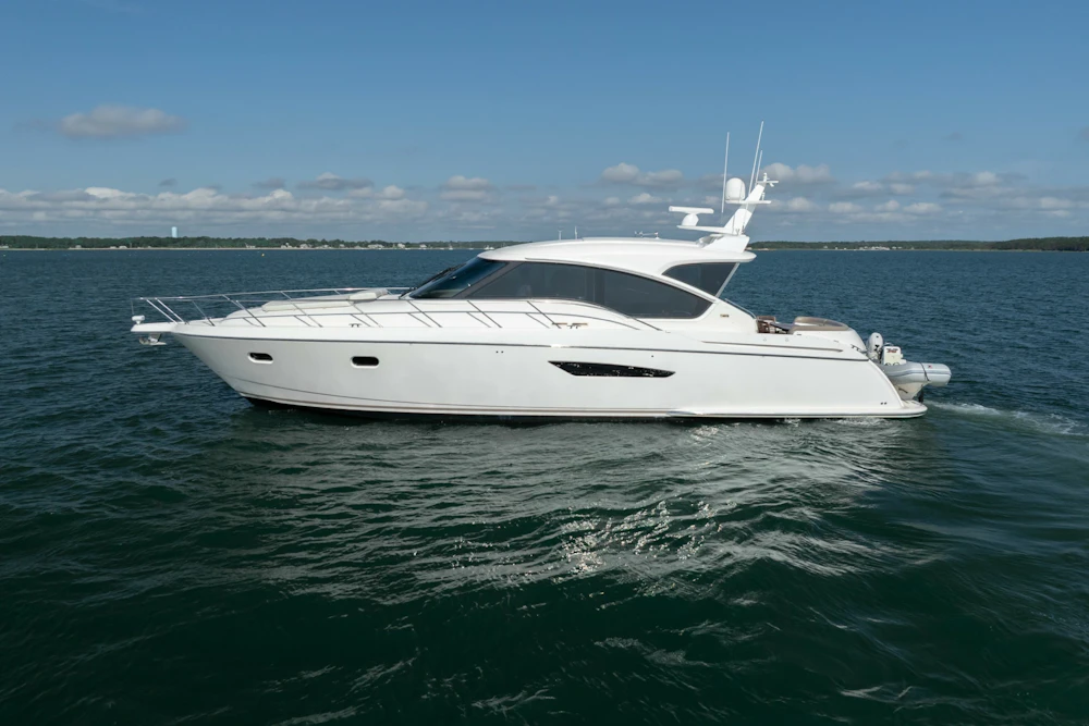 Tiara Yachts 5800 Sovran Yacht For Sale